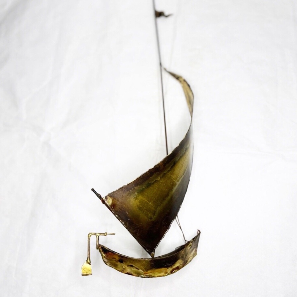 Vintage Brass Decorative Sail boat Mid Century Modern Sculpture 14.5 in tall EUC